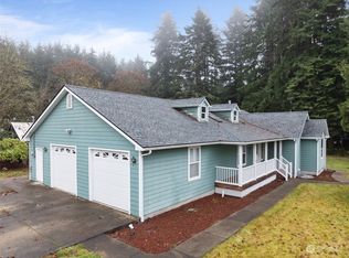 901 E St, Vader, WA 98593