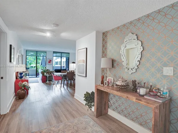 161 Crandon Blvd APT 325, Key Biscayne, FL 33149