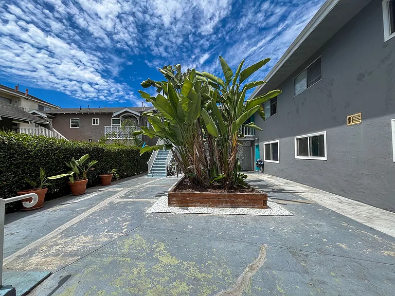 905 Gaviota Ave, Long Beach, CA 90813 — Photo 17