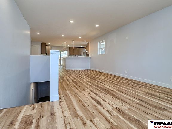 5th image of 7210 Platte Ave