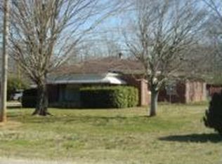 187 P J Roberts Rd, Jefferson, GA 30549