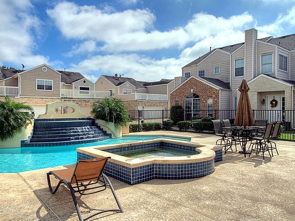5th image of 12573 Piping Rock Dr