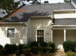 5922 Trent Walk Dr, Lithonia, GA 30038