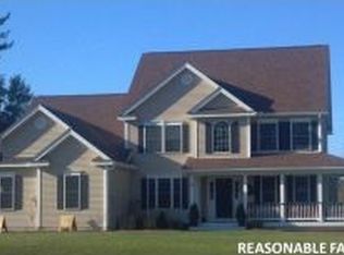 43 Spofford Rd, Auburn, NH 03032