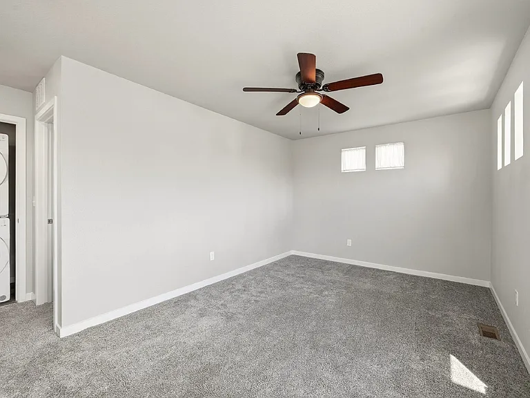 5668 Tramore Ct — Photo 21