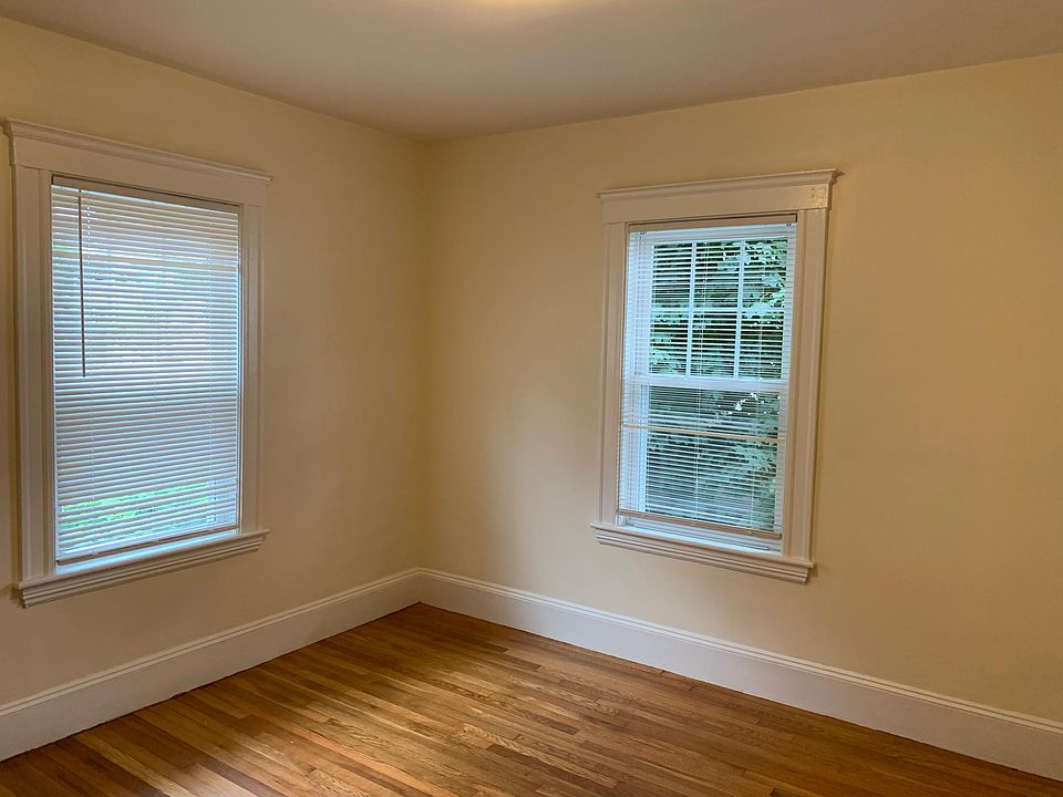 2nd image of 22 Grove St #1