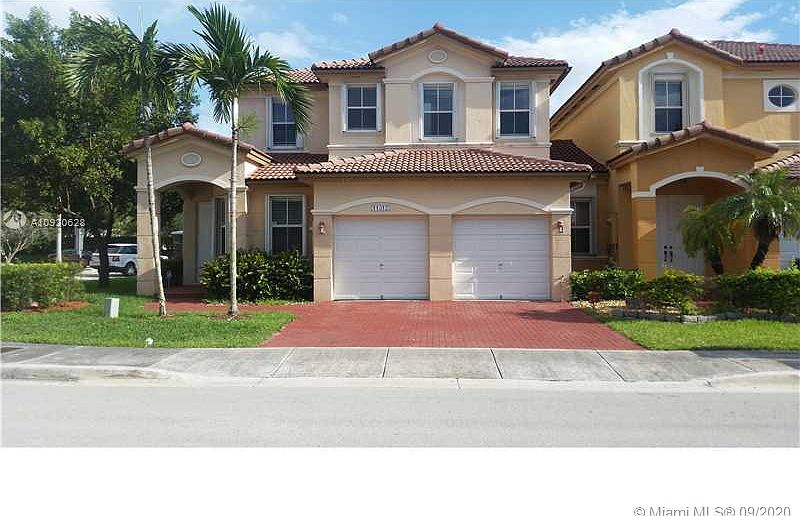 1st image of 11312 NW 74th Ter