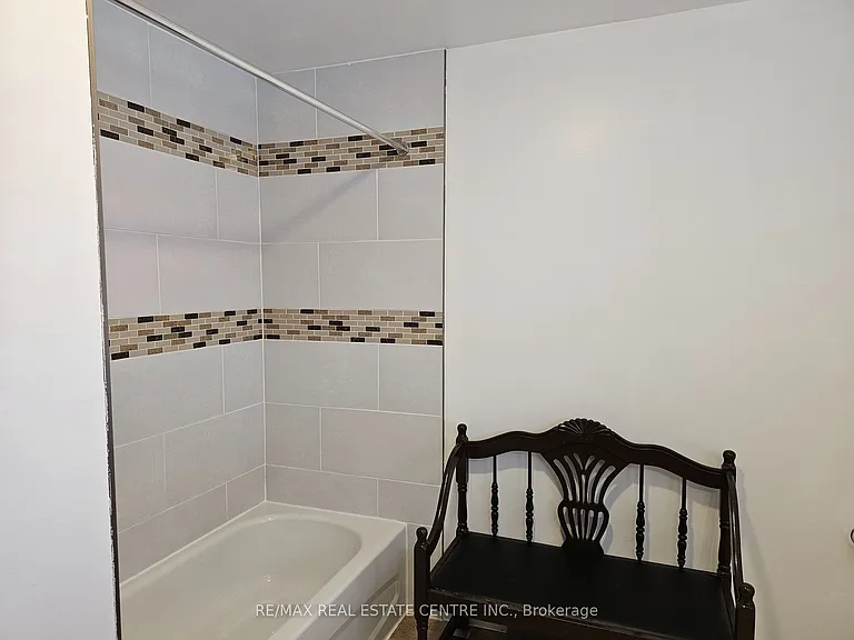1 Mill St #1 — Photo 32