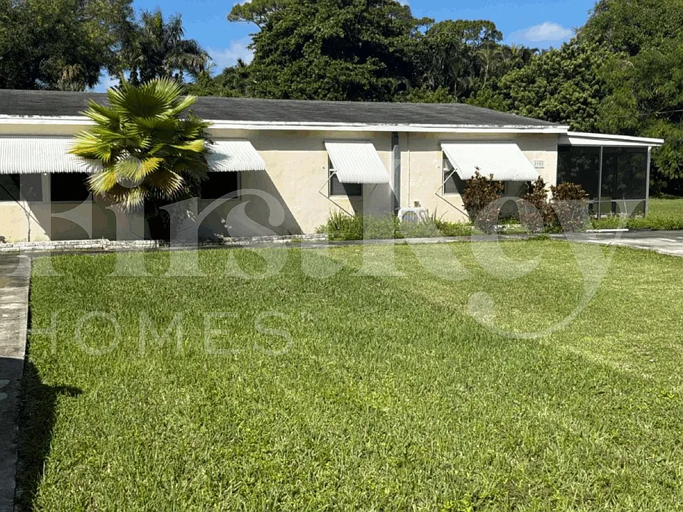 3907 Coconut Rd