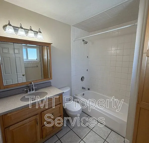 2533 Stansberry Way — Photo 14
