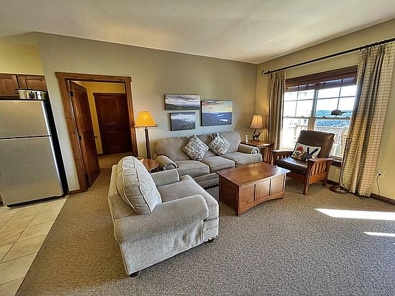 4th image of 32 Soaring Eagle Ln #311