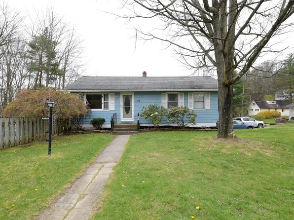 1106 Arnold Dr, Endicott, NY 13760