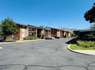 4693 S Brookwillow Cv #B, Salt Lake City, UT 84117