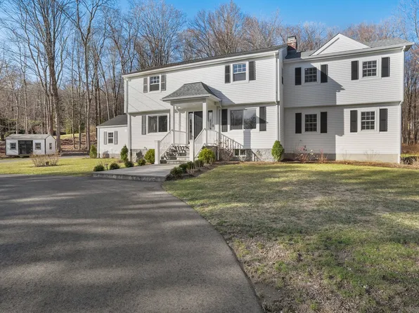 33 Great Meadow Road, Redding, CT 06896