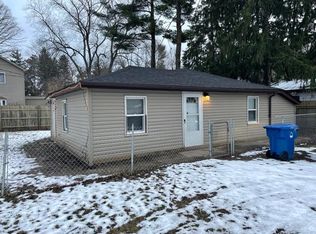 2944 Sunshine Ter, Waterford, MI 48329