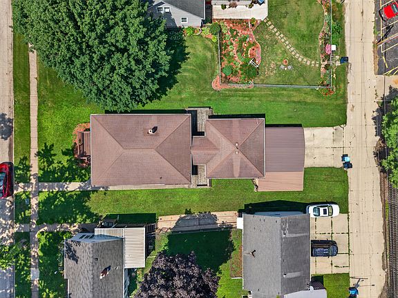 5th image of 612 W Cleveland St