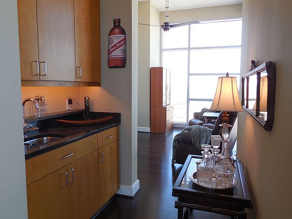 Wet bar