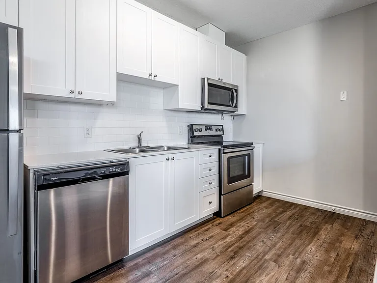 660 Garibaldi Ave #6 — Photo 20