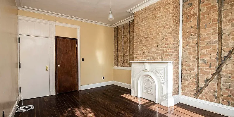 Rented by Avenues Real Estate | media 9