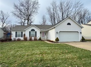 321 Kansas Ave, Elyria, OH 44035