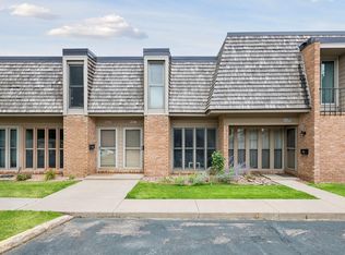 6427 Barrie Rd, Edina, MN 55435
