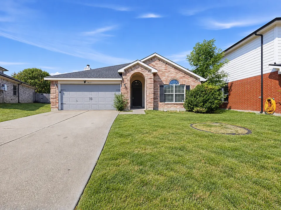 1422 Post Oak Trl