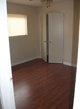 4th image of 174 E Plymouth St APT 1