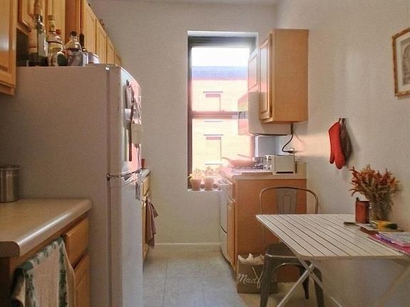 5th image of 66 1st Ave #3B