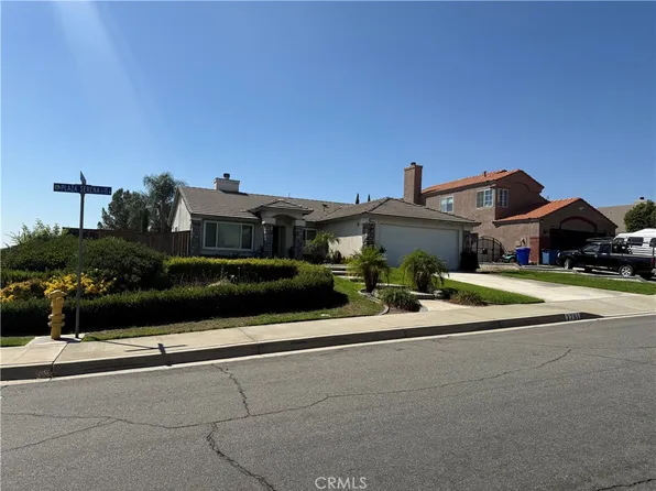 2791 Plaza Serena Dr, Rialto, CA 92377