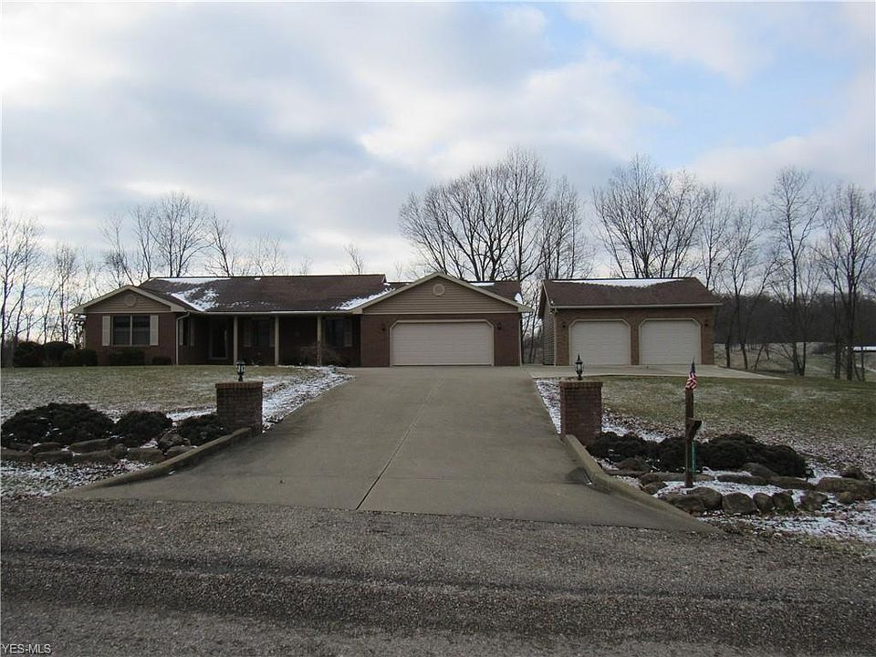 1st image of 59795 W Wind Ln