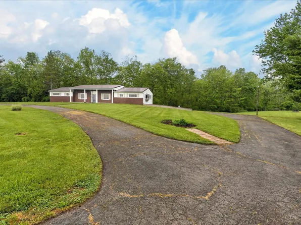 5128 Locust Grove Rd SE, Washington Court House, OH 43160