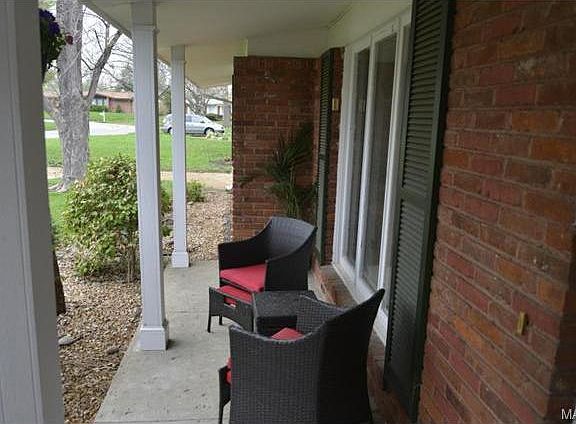 2nd image of 808 Westwood Dr