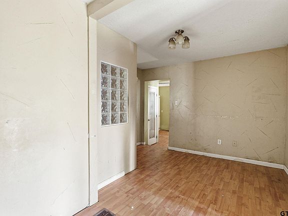 5th image of 10661 County Road 152 W