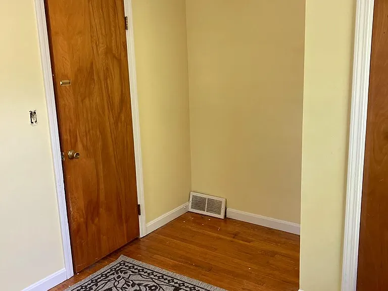 1-6050 Hyde St #2 — Photo 7