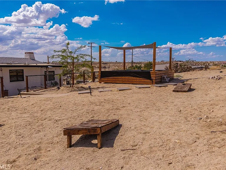 6597 Mesquite Springs Rd — Photo 42
