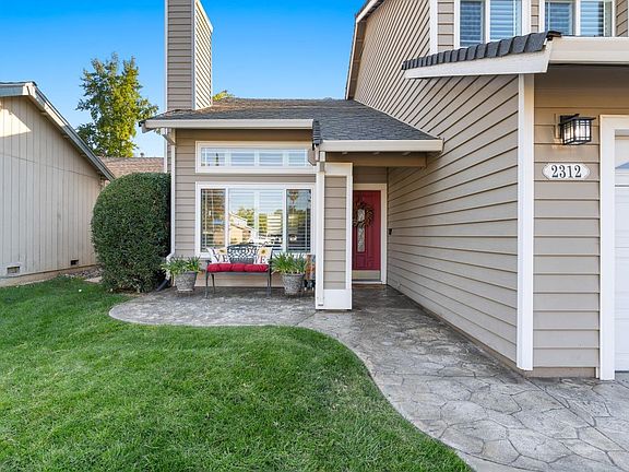 3rd image of 2312 Mills Ranch Way