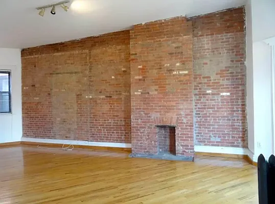 Rented by EXR | media 15