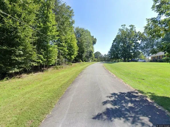 Crystal Spring Ct, Haw River, NC 27258