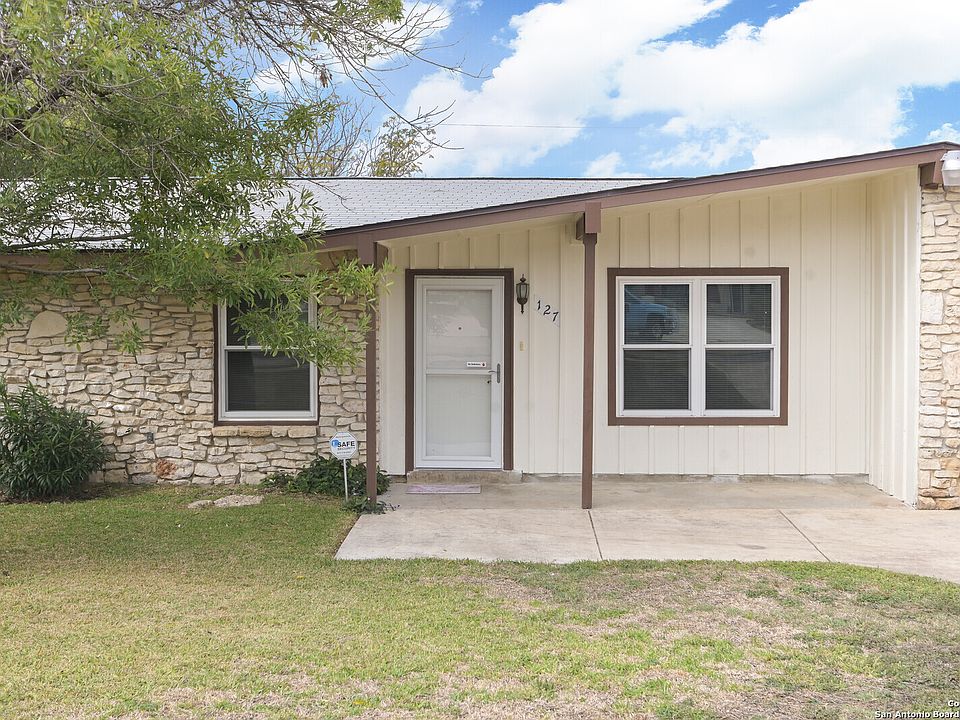 1st image of 127 MOON VALLEY DR