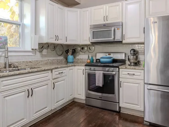7626 N Greenview Ave #1, Chicago, IL 60626