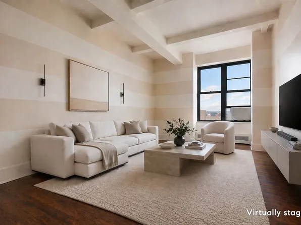 250 Mercer St APT B1502, New York, NY 10012