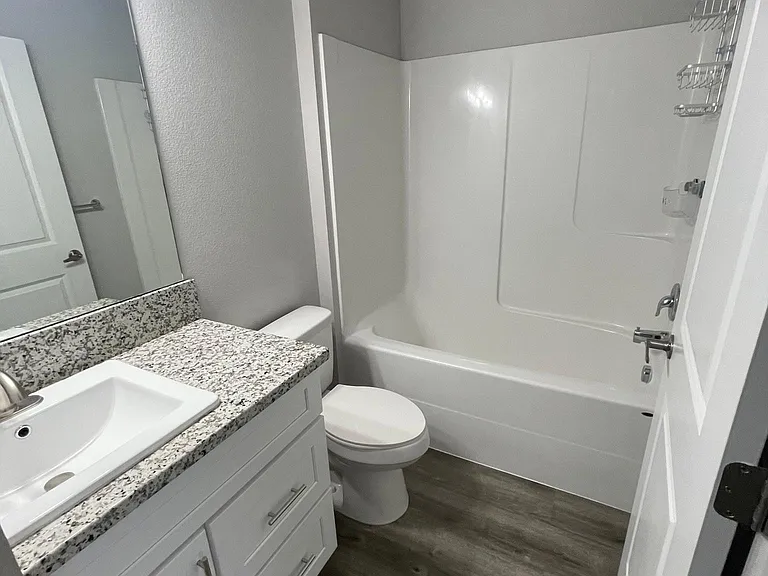 2425 Sunrise Dr #3 — Photo 21