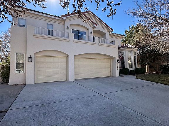 2nd image of 11120 Desert Classic Ln NE