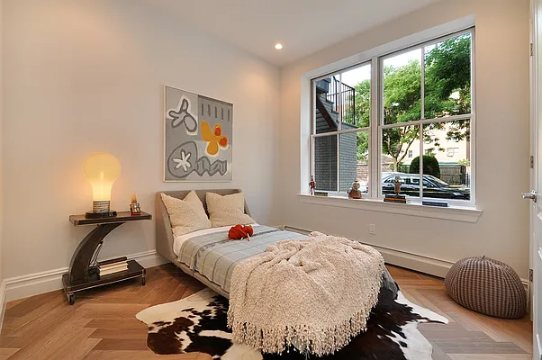 Sold by Corcoran | media 20