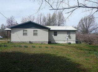 13901 Carrier Ln, Hiwasse, AR 72739