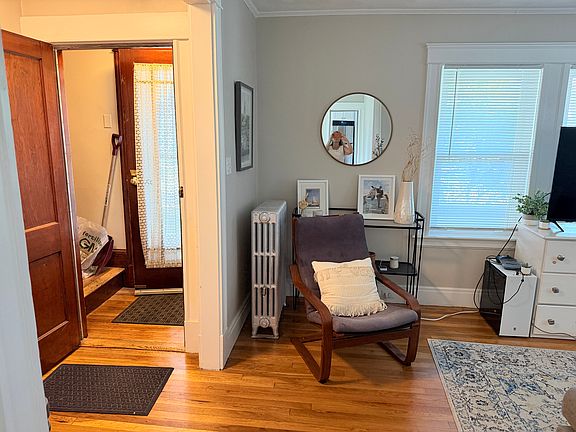 3rd image of 89 Grove St #1