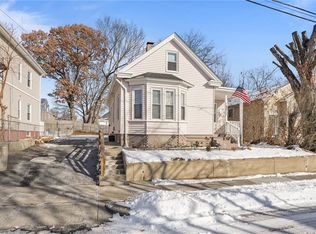 59 Morris Ave, Pawtucket, RI 02860