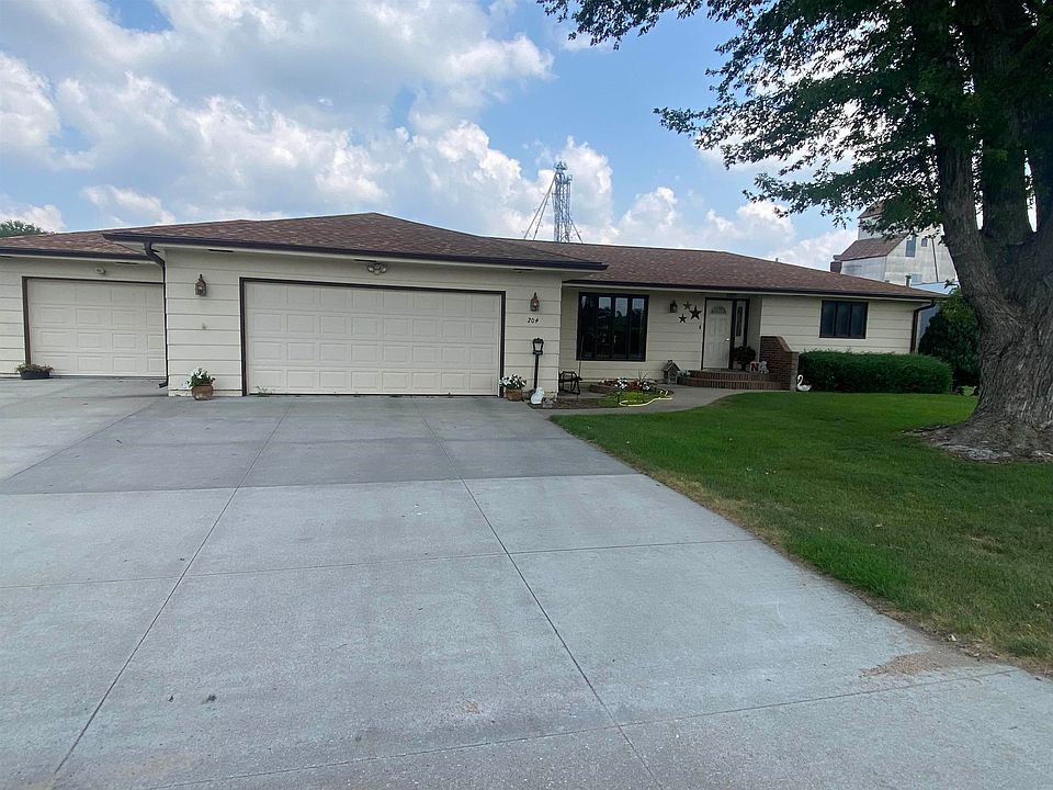 1st image of 204 N Old Hadar Rd
