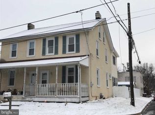 101 2nd Ave, Mont Clare, PA 19453