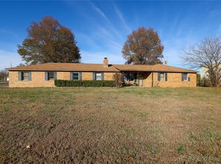 8500 Fern Mountain Rd, Muskogee, OK 74401